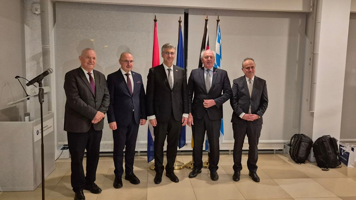 Predsjednik Vlade RH Andrej Plenković na susretu s hrvatskom zajednicom u Münchenu u prostorijama Handwerkskammer