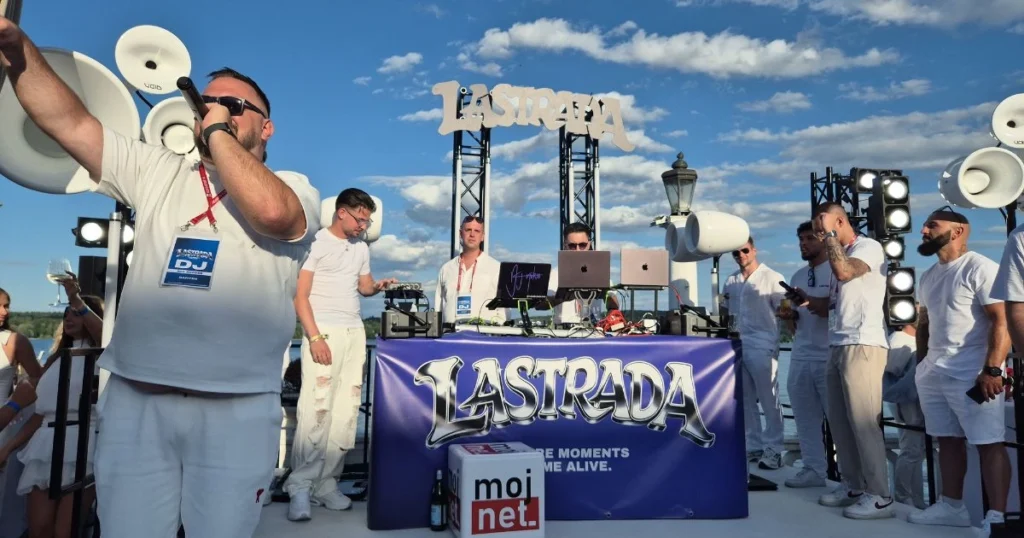 LASTRADA u Starnbergu okupila je oko 800 posjetitelja uz glazbeni program i odličnu atmosferu na otvorenom.